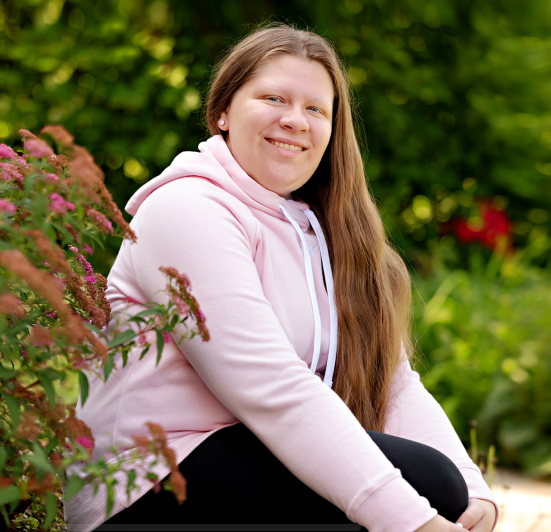 Photo of Sara Shannon