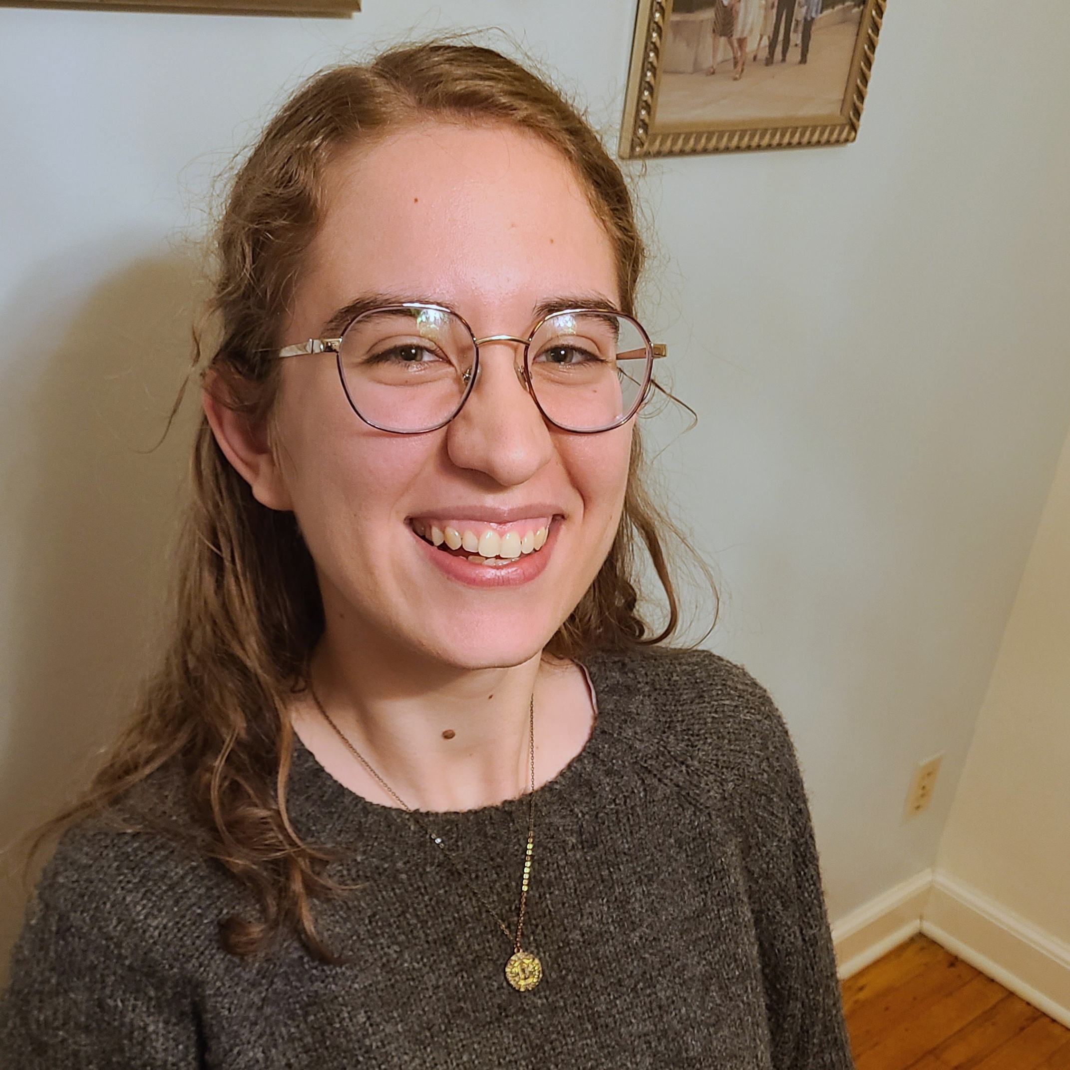 Molly's picture for the migratory education staff