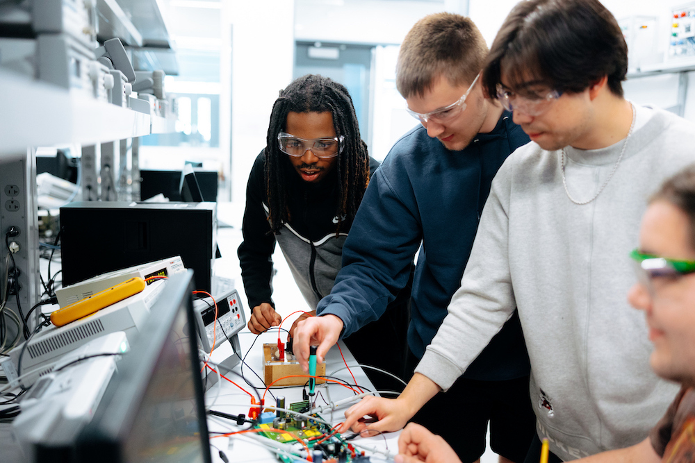 Students working on an engineering project